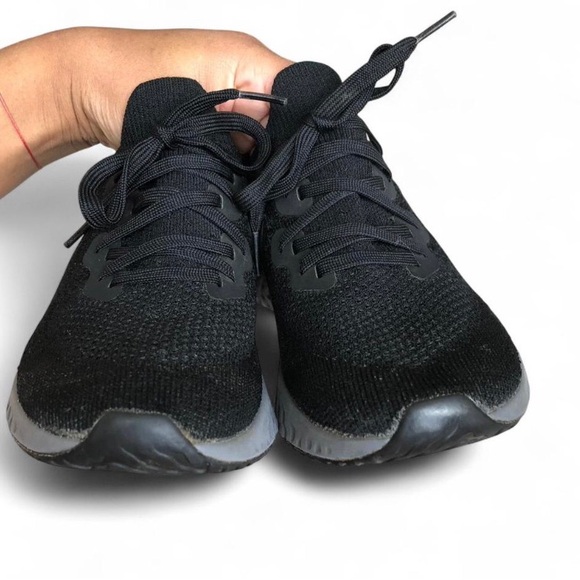 Nike Epic React Flyknit 2 Men's Size 7 Running Shoes Black Gray - Picture 4 of 11